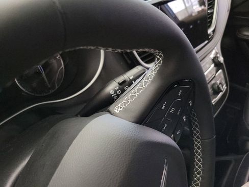 New 2026 Chrysler Pacifica Select w/ S Appearance Package image 22