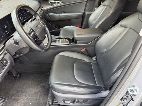 Used 2026 Kia Sportage EX FWD image 25