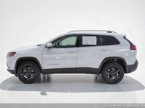 Used 2019 Jeep Cherokee Limited AWD/4WD image 8
