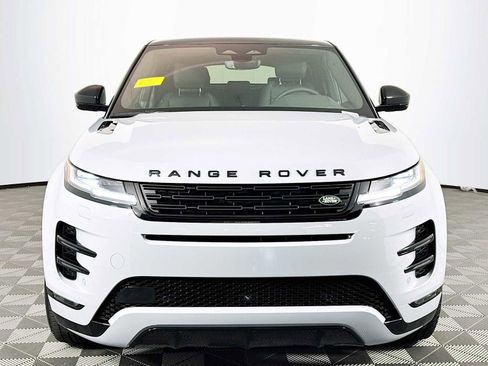 New 2024 Land Rover Range Rover Evoque Dynamic SE image 2