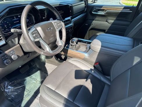 Used 2023 Chevrolet Silverado 1500 RST w/ Redline Edition image 16