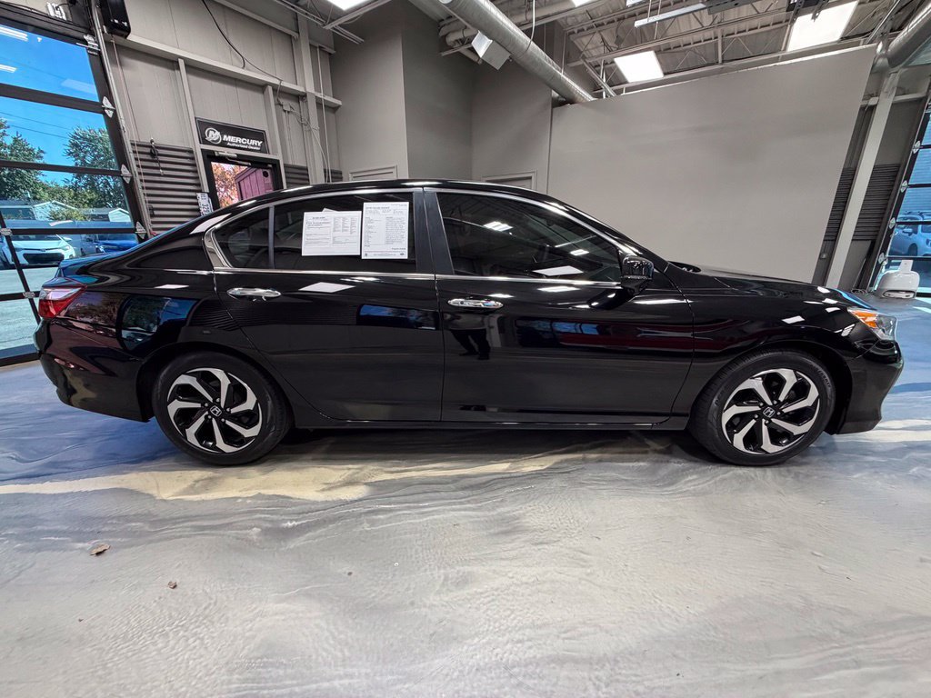 Used 2016 Honda Accord EX-L image 32