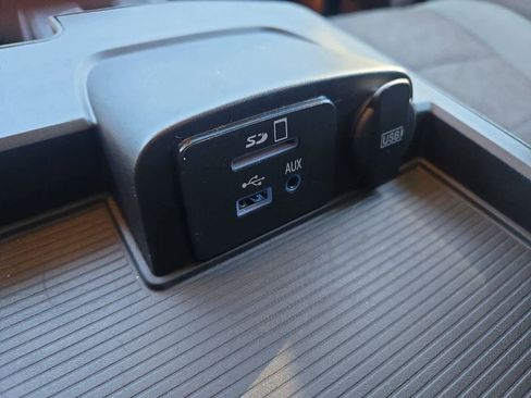 Used 2015 RAM 1500 Lone Star image 30