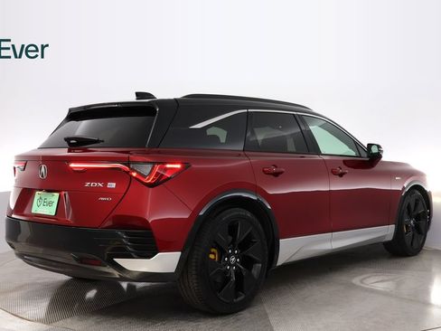 Used 2024 Acura ZDX Type S AWD/4WD image 3