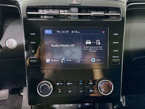 Used 2023 Hyundai Tucson SEL FWD image 18