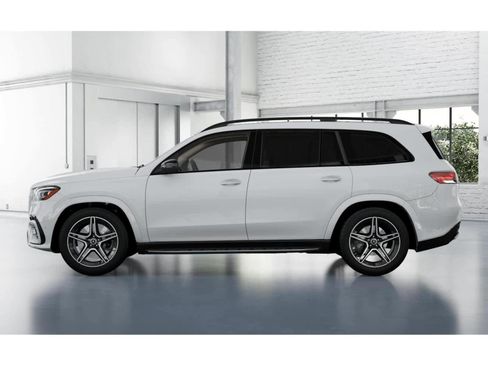 New 2026 Mercedes-Benz GLS 450 4MATIC image 32