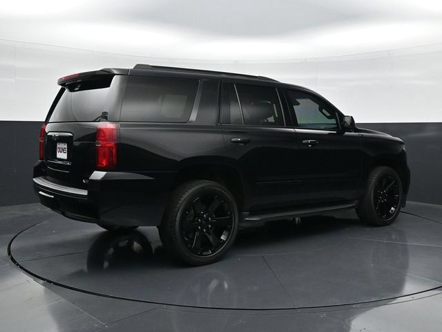 Used 2018 Chevrolet Tahoe Premier AWD/4WD image 2