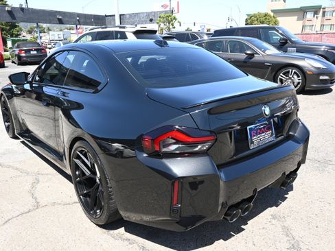 Used 2023 BMW M2 w/ Lighting Package RWD image 23