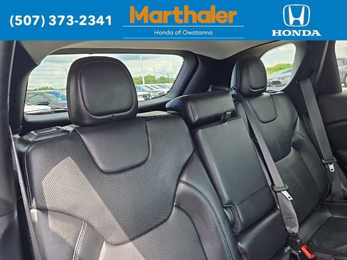 Used 2020 Jeep Cherokee Limited AWD/4WD image 17