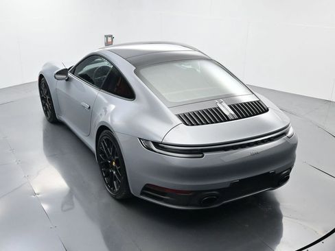 Certified 2024 Porsche 911 Carrera image 35