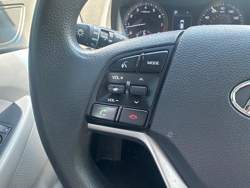 Used 2016 Hyundai Tucson SE w/ Option Group 02 FWD image 19