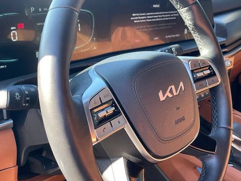Certified 2025 Kia Telluride EX X-Line AWD/4WD image 4