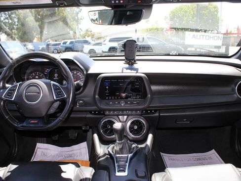 Used 2019 Chevrolet Camaro SS RWD image 15