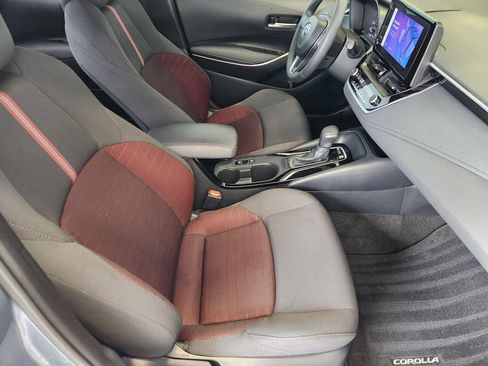 Used 2024 Toyota Corolla SE FWD image 14