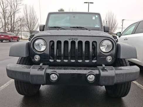 Used 2015 Jeep Wrangler Sport image 2
