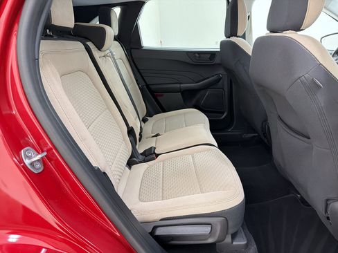 Certified 2022 Ford Escape SE w/ SE Sport Appearance Package FWD image 29