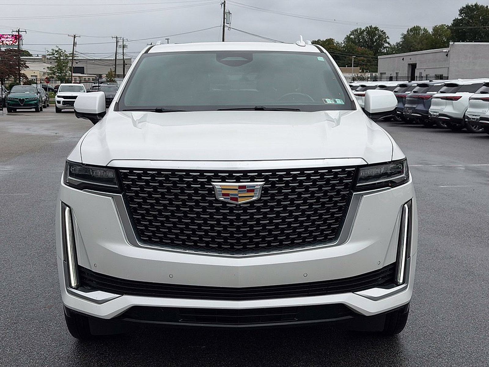 Used 2021 Cadillac Escalade Premium Luxury w/ Driver Assist Tech Package AWD/4WD image 2