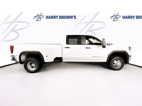 New 2026 GMC Sierra 3500 Pro image 30