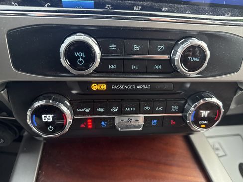 Used 2022 Ford F250 King Ranch w/ King Ranch Ultimate Package image 26