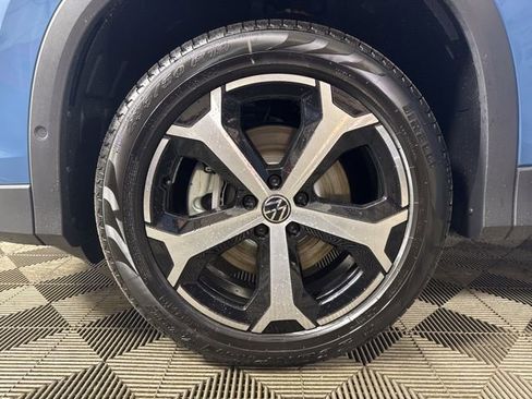 New 2026 Volkswagen Tiguan SE image 10