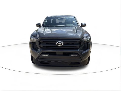 Used 2025 Toyota Tacoma SR5 image 5