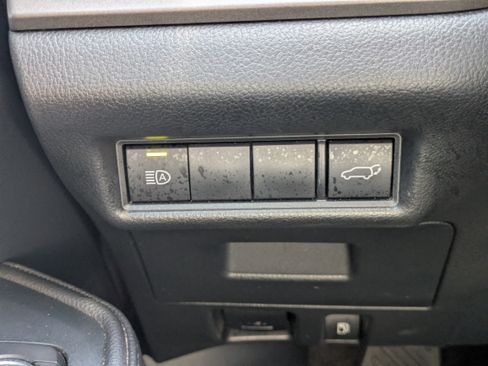 Used 2024 Toyota Grand Highlander XLE image 18