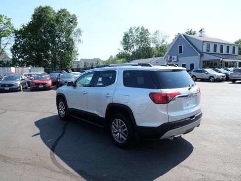 Used 2019 GMC Acadia SLE w/ GMC Pro Grade Package AWD/4WD image 5