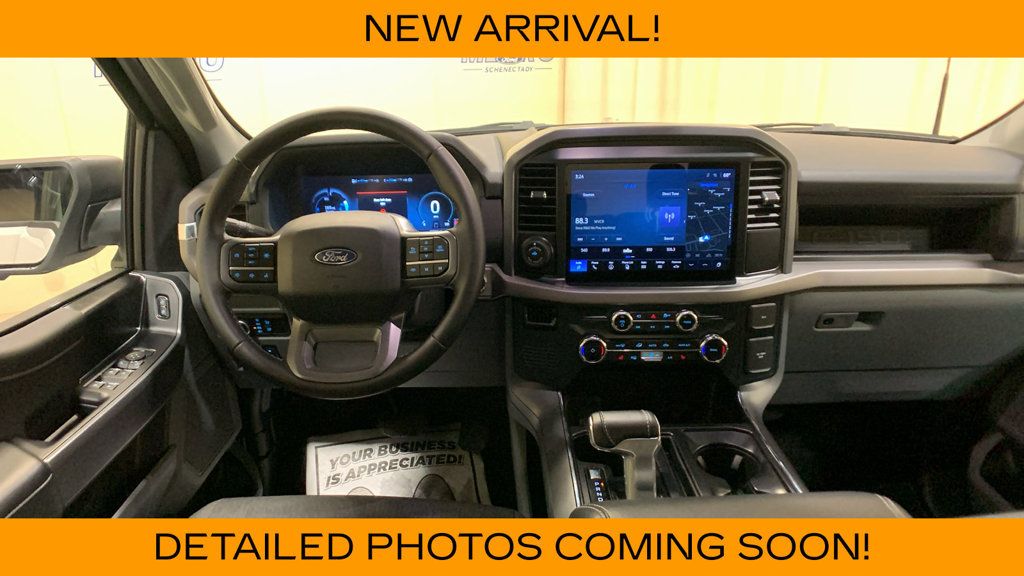 Used 2025 Ford F150 Lightning XLT AWD/4WD image 26