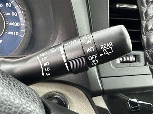 Used 2019 Toyota Sienna XLE image 32