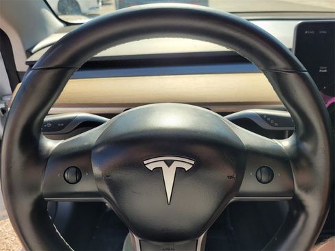Used 2018 Tesla Model 3 Long Range image 29