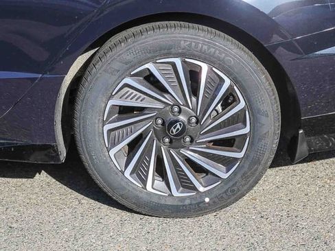 New 2026 Hyundai Sonata Limited FWD image 12