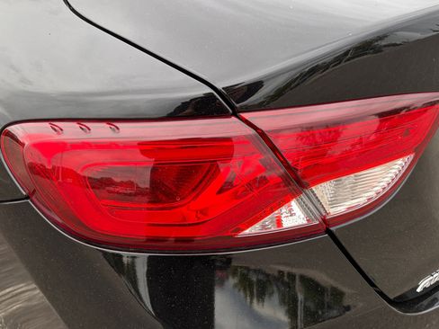 Used 2016 Chrysler 200 C AWD/4WD image 21