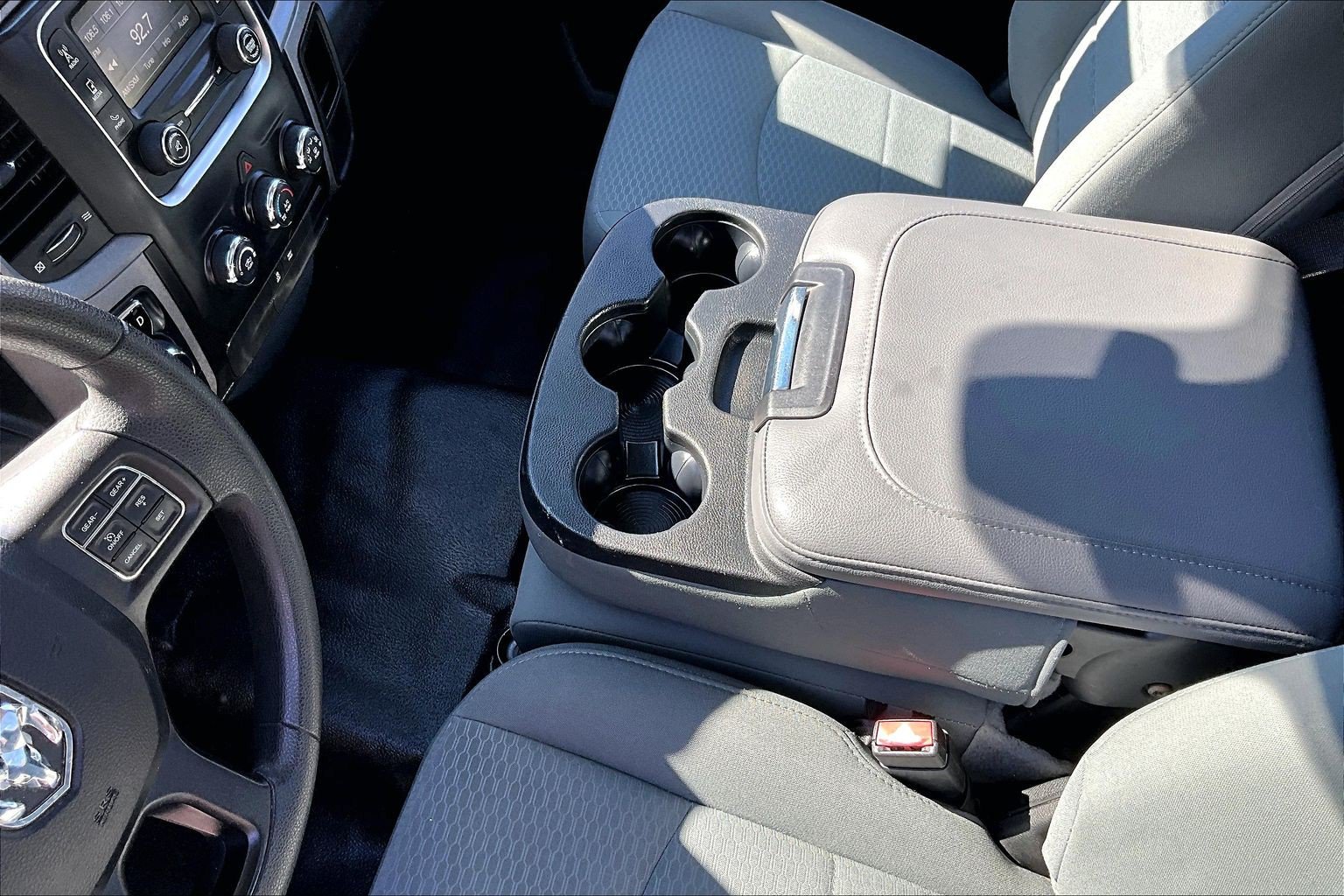 Used 2018 RAM 1500 Express AWD/4WD image 15