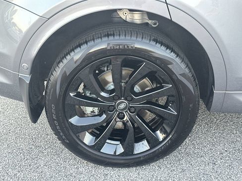 Used 2025 Land Rover Discovery Sport S AWD/4WD image 17