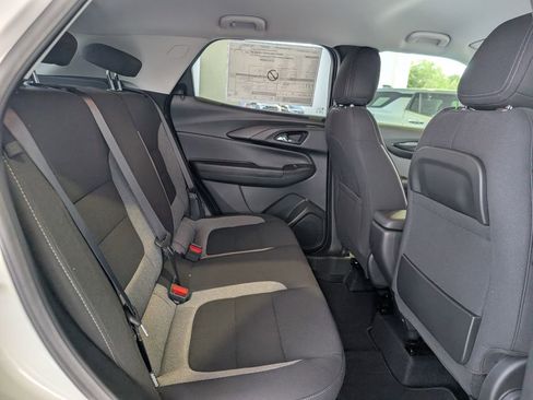 New 2026 Chevrolet TrailBlazer LT w/ Driver Confidence Package FWD image 18