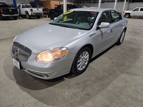 Used 2011 Buick Lucerne CX FWD image 2