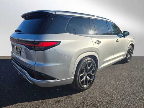 Certified 2025 Lexus TX 500h F SPORT Premium w/ Technology Package image 3