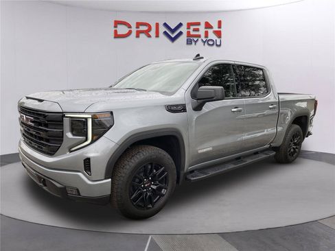 New 2026 GMC Sierra 1500 Elevation AWD/4WD image 9