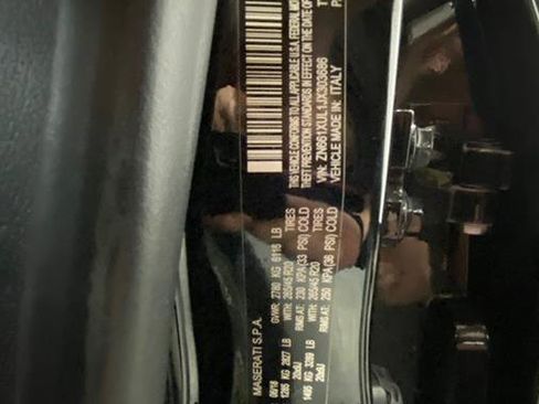 Used 2018 Maserati Levante GranLusso image 57