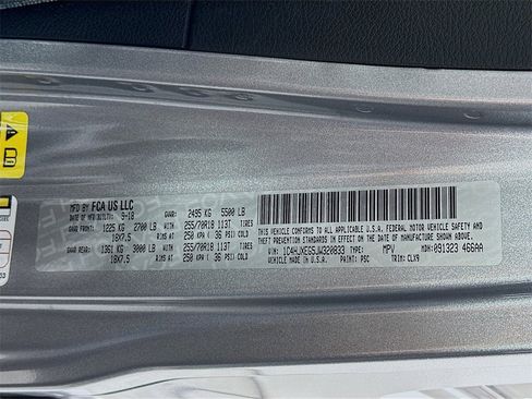 Used 2018 Jeep Wrangler Unlimited Sahara image 30