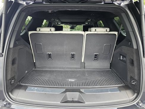 Used 2025 Cadillac Escalade Premium Luxury Platinum w/ LPO, Floor Liner Package RWD image 13