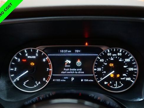 Used 2022 Nissan Rogue SV image 13