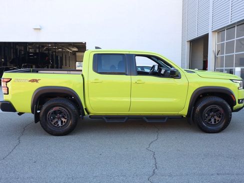 New 2026 Nissan Frontier PRO-4X w/ Pro-4x Convenience Package image 3