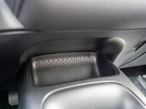 Used 2022 Toyota Corolla SE image 28