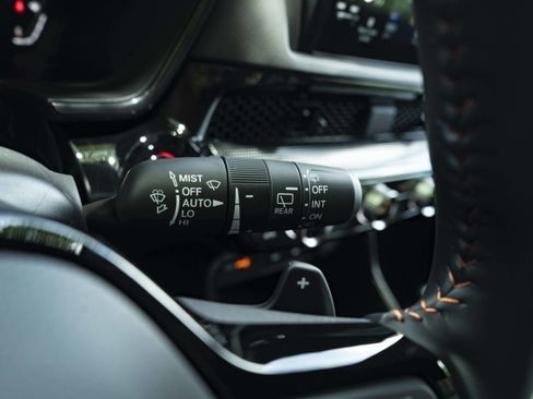 Used 2026 Honda CR-V Sport Touring image 33