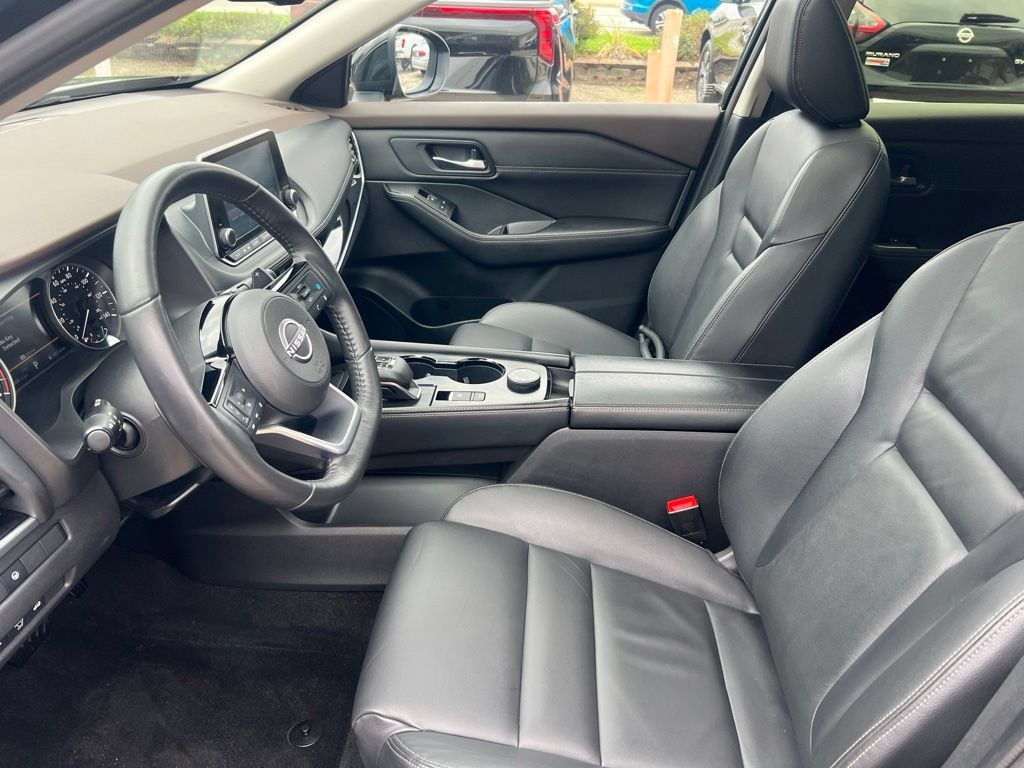Certified 2023 Nissan Rogue SL AWD/4WD image 4