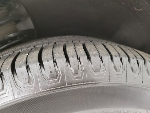 Used 2018 Cadillac XT5 Premium Luxury AWD/4WD image 5