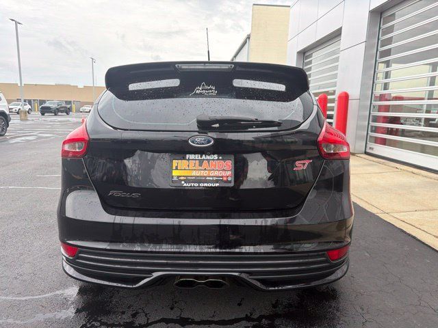 Used 2016 Ford Focus ST FWD image 6