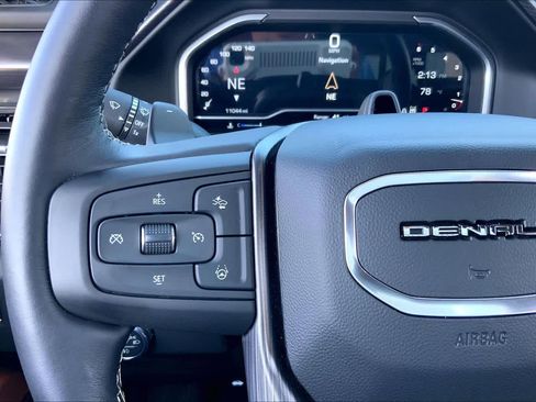 Used 2023 GMC Sierra 1500 Denali Ultimate image 23
