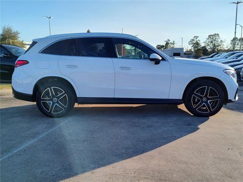 New 2025 Mercedes-Benz GLC 300 4MATIC image 9